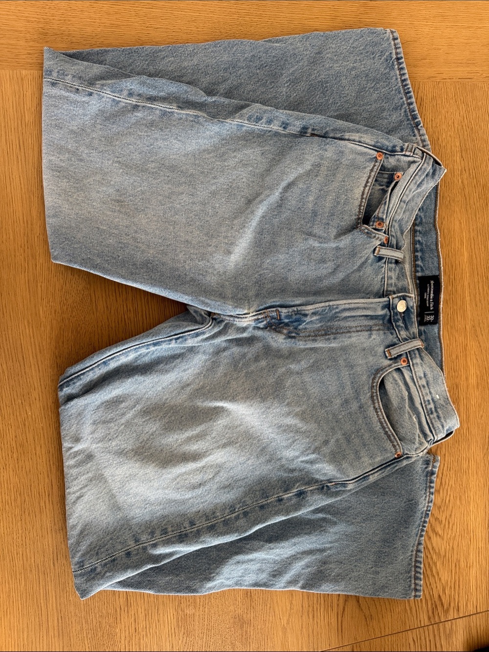 Abercrombie and Fitch Men's Light Blue Denim Jeans